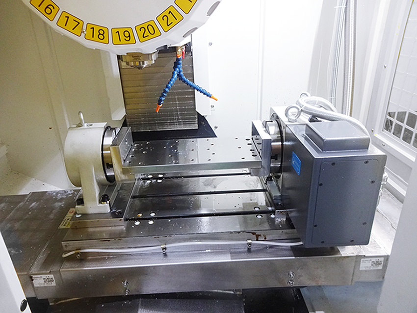 The 4th axis rotary table-11 The 4th axis rotary table-11.png